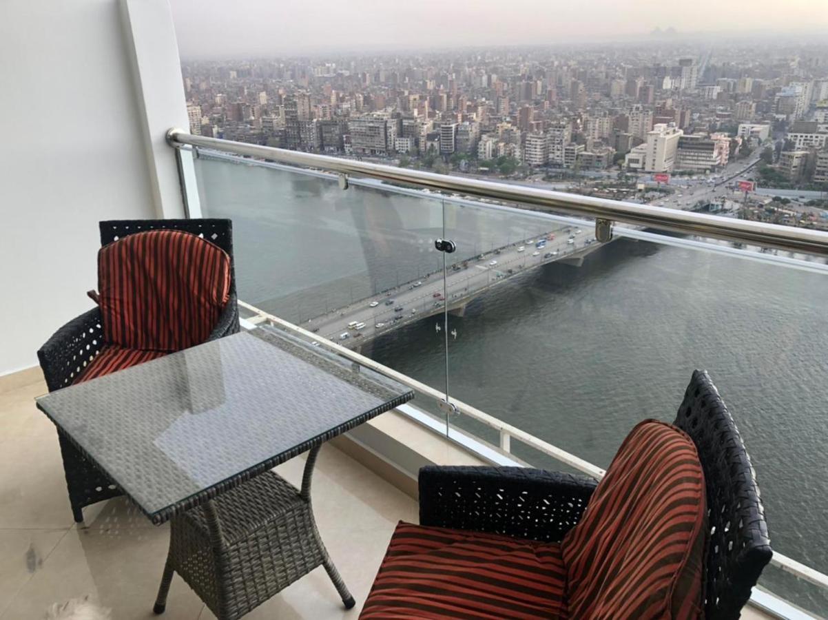 ホテルPyramids Nile Tower カイロ エクステリア 写真