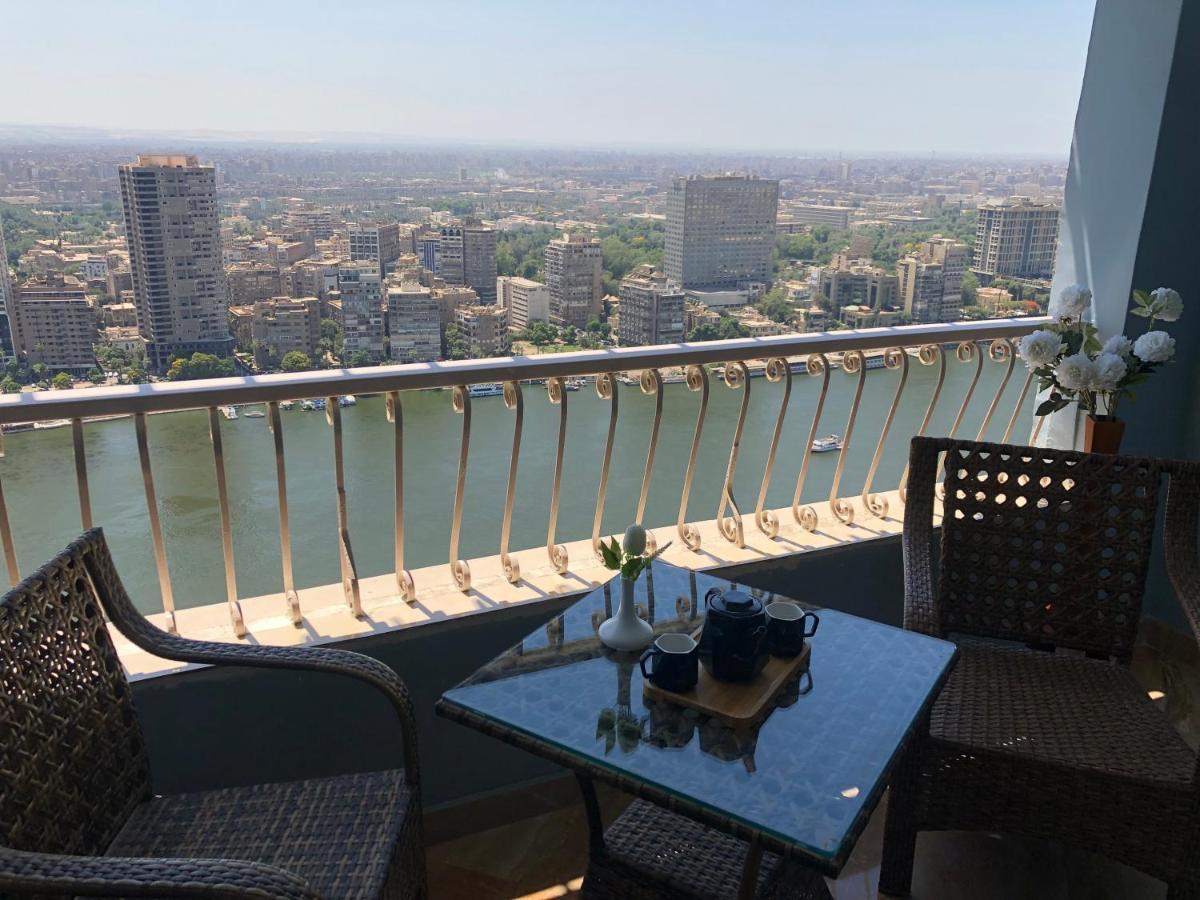 ホテルPyramids Nile Tower カイロ エクステリア 写真
