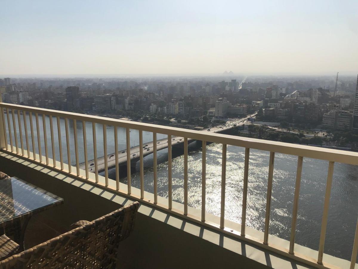 ホテルPyramids Nile Tower カイロ エクステリア 写真