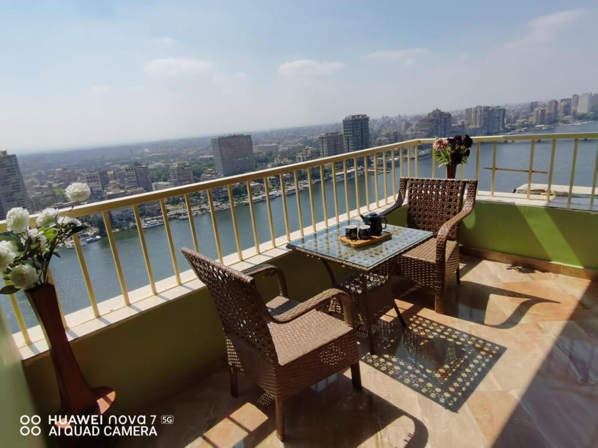 ホテルPyramids Nile Tower カイロ エクステリア 写真
